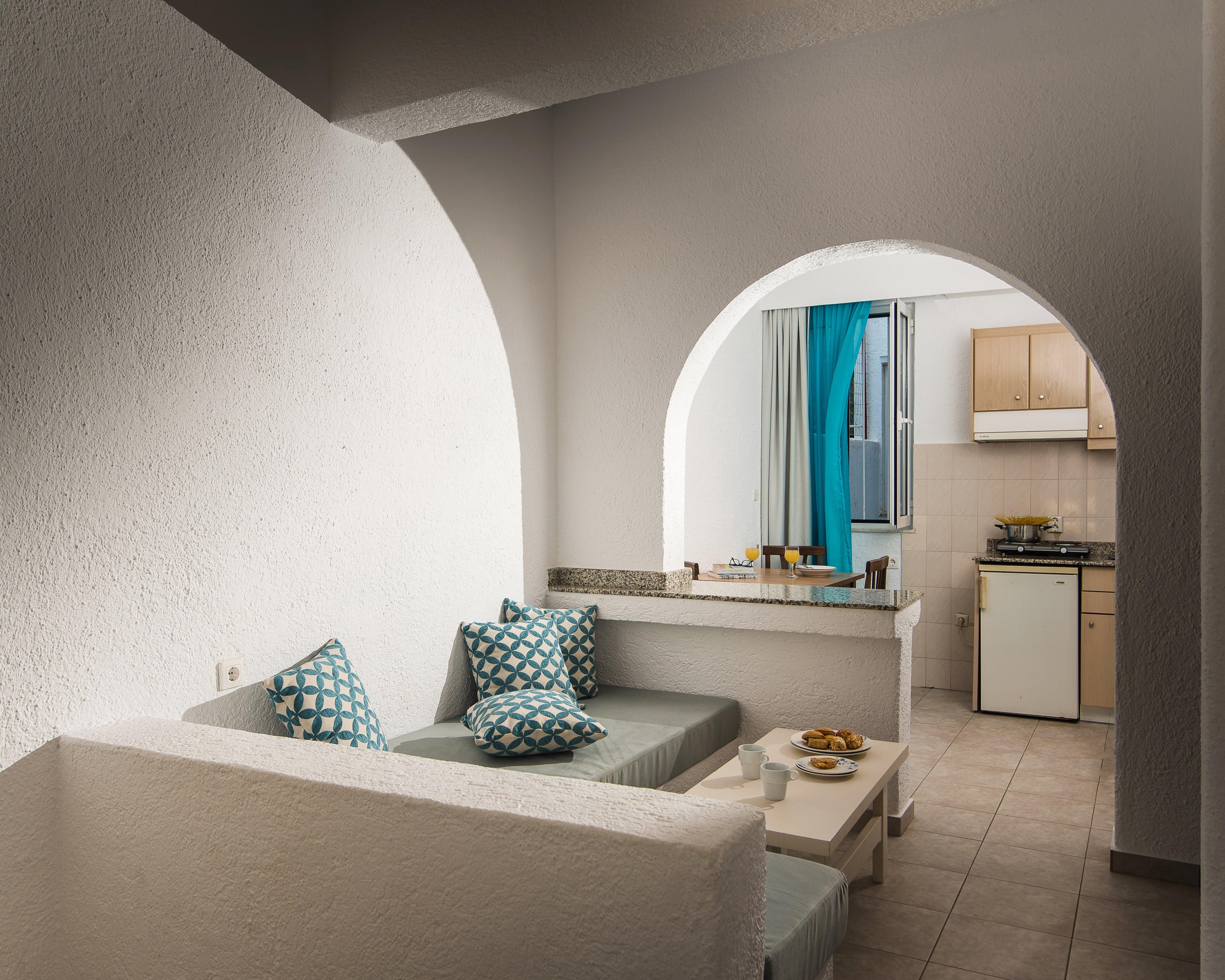 Ibiscus Hotel Malia エクステリア 写真