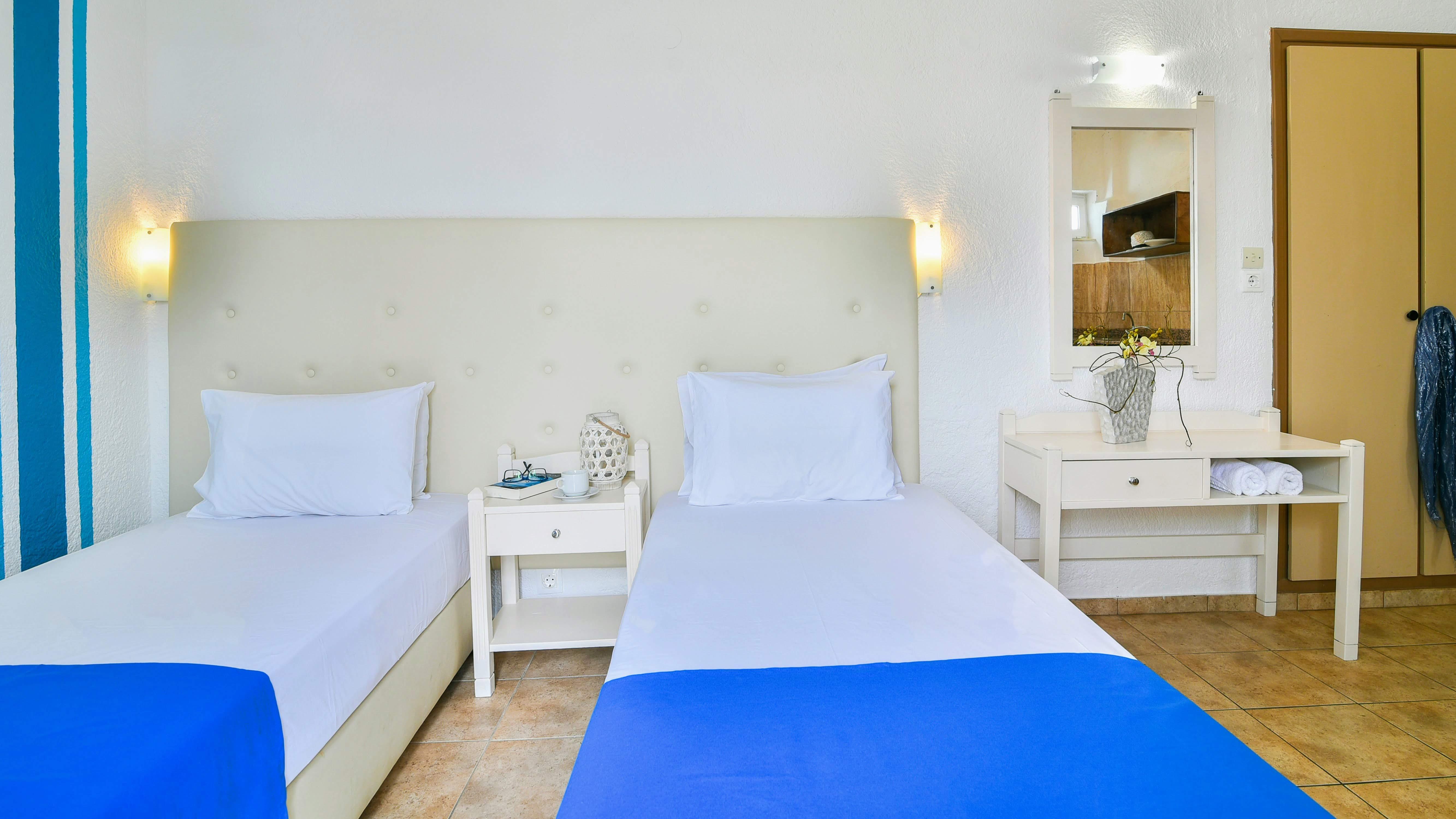 Ibiscus Hotel Malia エクステリア 写真