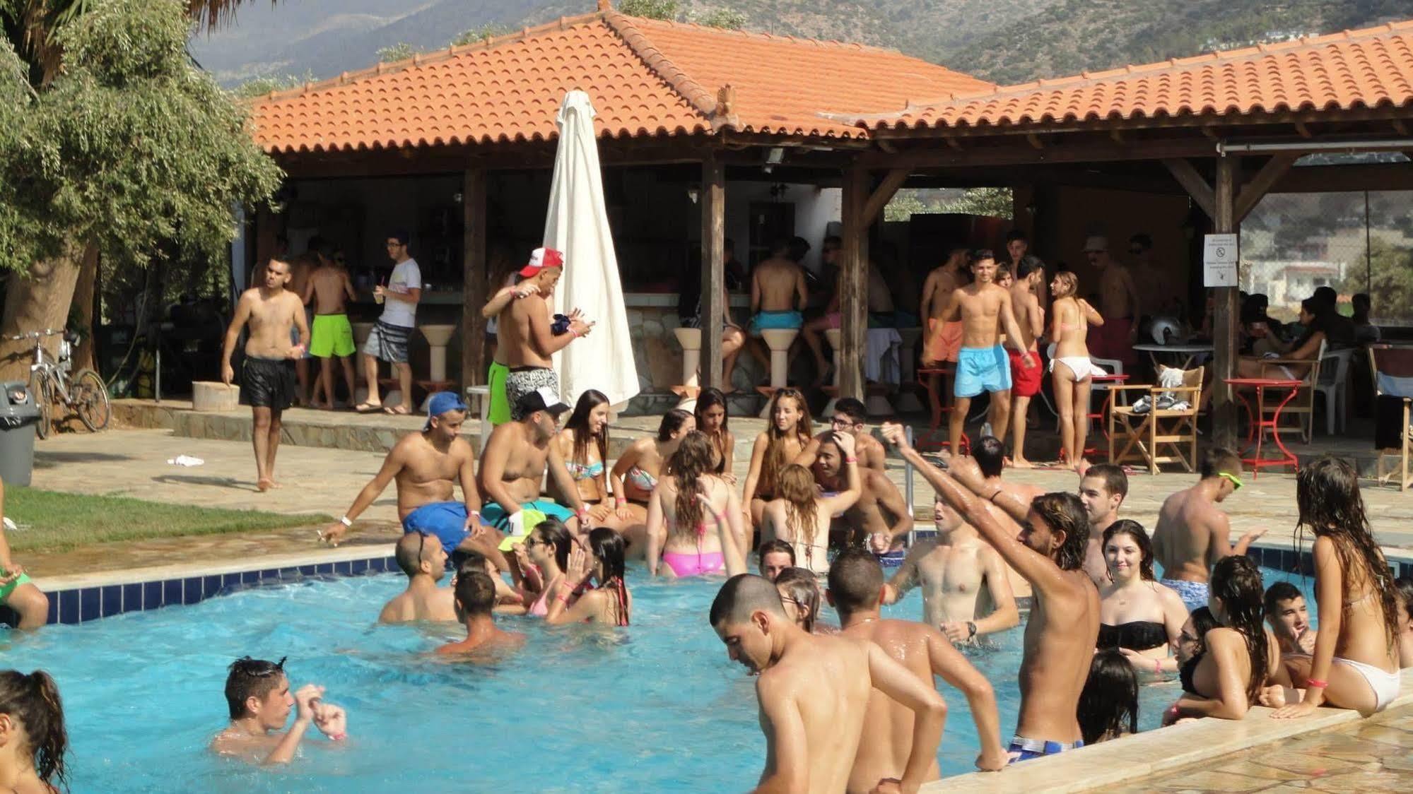 Ibiscus Hotel Malia エクステリア 写真